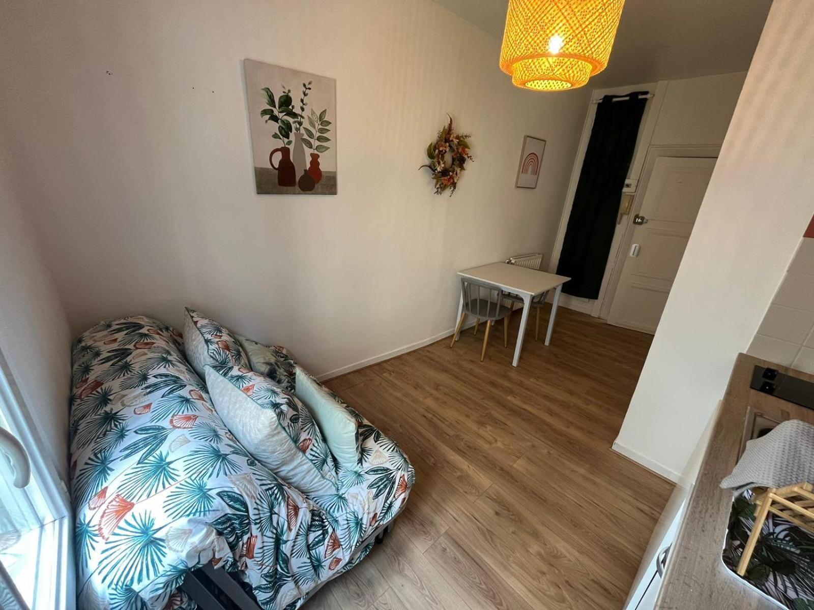 Studio Calme Plein Centre Niort Ngoại thất bức ảnh